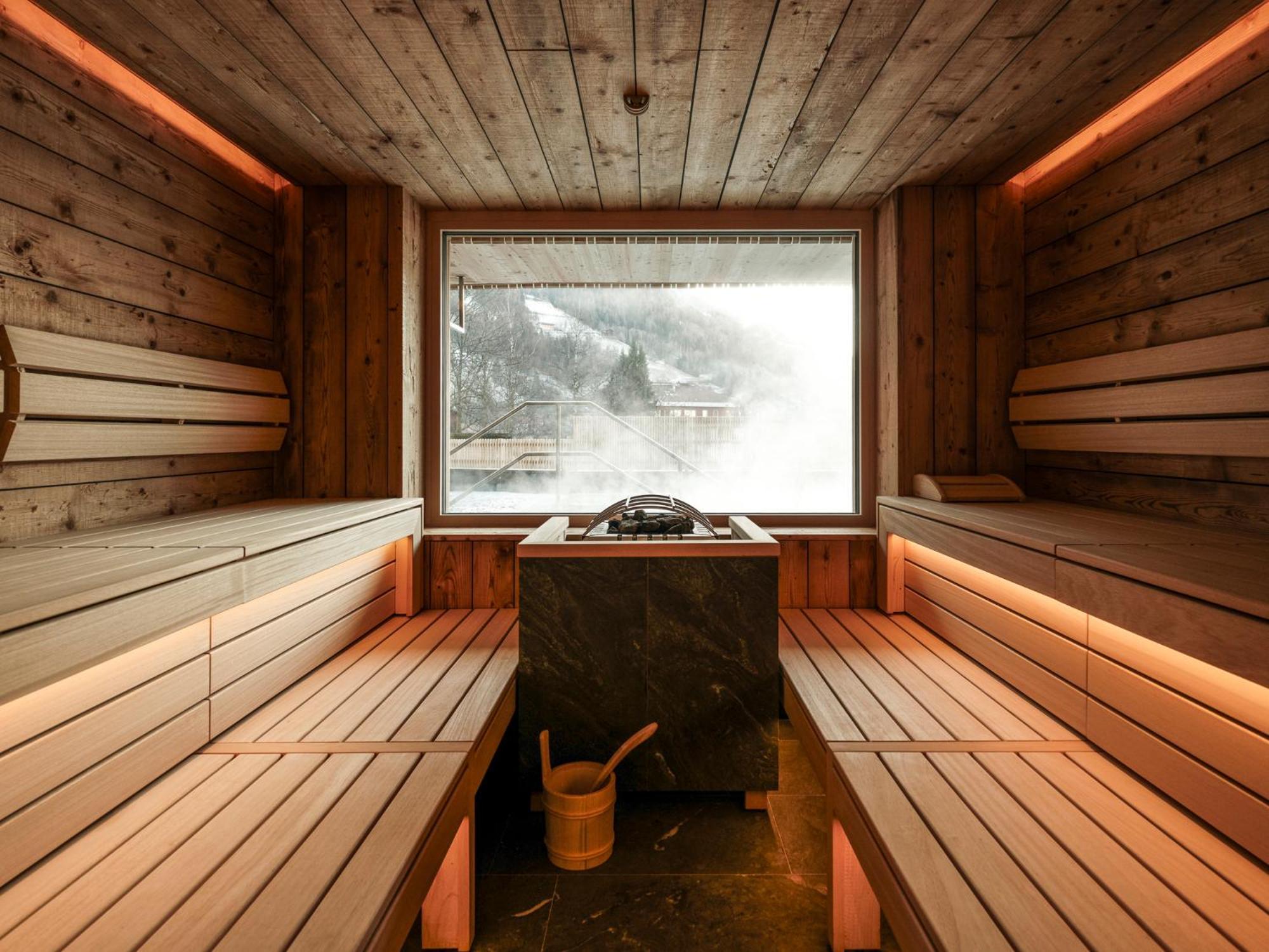 Spa & Naturhotel Outside Matrei in Osttirol Dış mekan fotoğraf